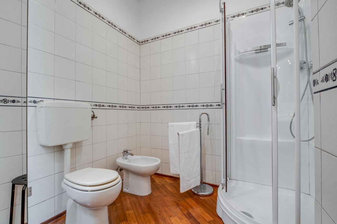 A Due Passi Dalla Pinacoteca Apartment Болоня Екстериор снимка